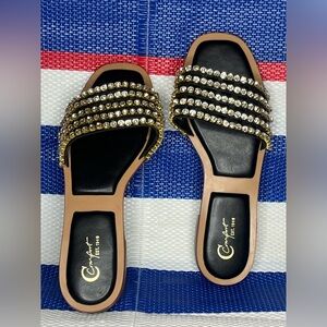 🎉✨ NWT- C EST. 1940 Glamorous Diamond Black Gold Rhinestone Slip On Sandals